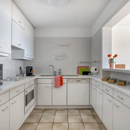 Melbourne 0503 G Апартаменты Синт-Идесбалд